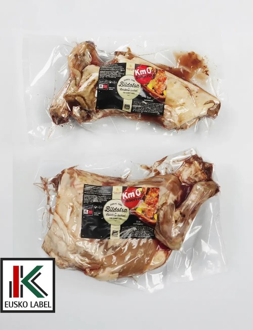 Esneko arkumearen laurden aurrez errea. EUSKO LABEL